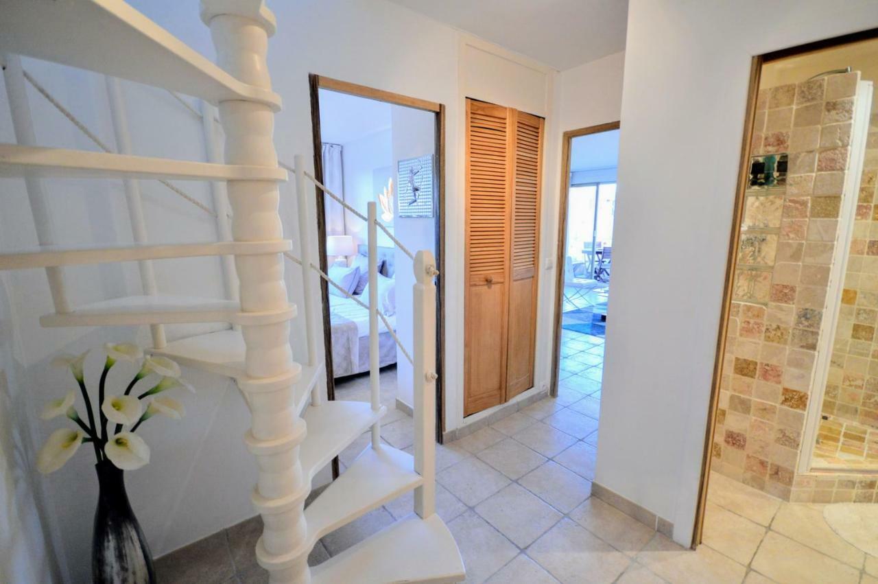Saint Tropez Sea View Penthouseアパートメント エクステリア 写真