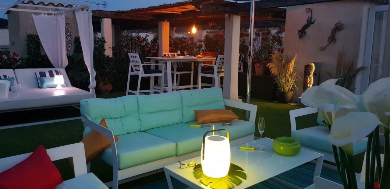 Saint Tropez Sea View Penthouseアパートメント エクステリア 写真