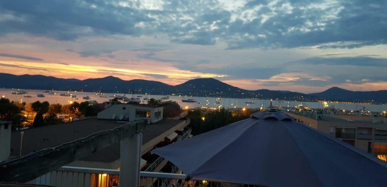Saint Tropez Sea View Penthouseアパートメント エクステリア 写真